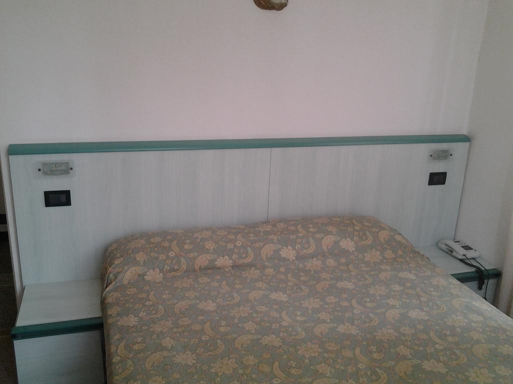 Hotel Lady Susanna 瓦拉泽 客房 照片